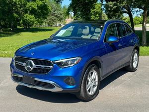 2024 mercede-S-BEN-Z GLC 300 4MATIC เบาะหนังแพ็คเกจเทคโนโลยีการเริ่มต้นระยะไกลความช่วยเหลือคนขับแพคเกจพรีเมี่ยม