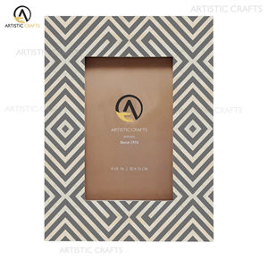 Cadre photo de luxe fait à la main en résine incrustée de détails élégants et complexes Affichage de photos unique - Product Image 2