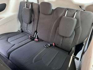 Minivan C-H-R-R-S-L-E-R V-O-Y-A-G-G-E-R 2020, Tracción Delantera, EN VENTA - Product Image 3