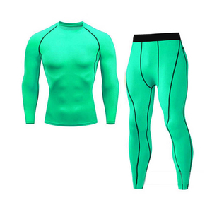 Ensemble de sport de compression 2 pièces pour homme – Tenue d'entraînement active de gym à manches courtes réversible et unie – Marque privée - Product Image 1