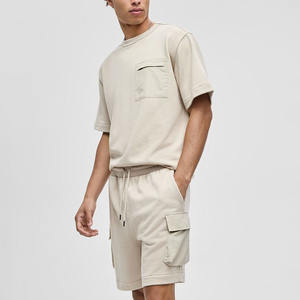 Ensemble de t-shirts athlétiques à manches courtes pour hommes avec tissu évacuant l'humidité pour la salle de sport, l'entraînement et le sport - Product Image 3