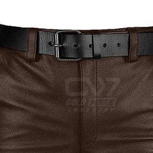 Los mejores pantalones cortos de cuero de moda para hombre de invierno Slim Fit Diseño de calidad superior Ropa de hombre Pantalones cortos de cuero Casuales - Product Image 4