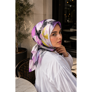 Foulard carré en soie 100% imprimé numérique, motif floral vintage moderne, multifonctionnel, pour femme, rose, motif tropical, collection printemps - Product Image 1