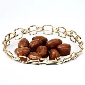 Plateau en chocolat doré pour dattes, fruits secs, plateau cadeau arabe pour Ramadan, Eid, présentation de friandises - Product Image 1