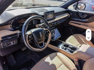 Lincoln Corsair Reserve AWD 2021 Usado, Volante a la Izquierda, 1-25000 Millas, 250-300 CV - Product Image 5