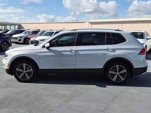 Volkswagen Tiguan SEL 2018 - Product Image 2