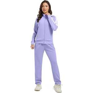 Ensemble de survêtement confortable pour femmes, veste à capuche et pantalon, vêtements décontractés, tissu en polaire doux pour se détendre en hiver - Product Image 1