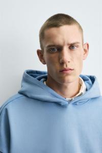 Colección de invierno Sudadera con capucha básica para hombre Ropa informal Sudadera con capucha con bolsillo de canguro Básicos Ropa informal mezclada de algodón - Product Image 5