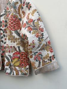 Taille libre fait à la main Vintage coton Kantha matelassé Blazers pour femmes cousu à la main Hippie longs manteaux de fourrure vestes courtes pour l'automne - Product Image 3