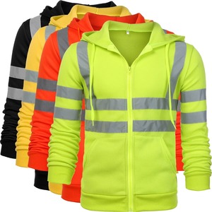 Venta al por mayor de invierno sudaderas con capucha de trabajo para los hombres y las mujeres logotipo personalizado chaqueta de nailon protectora en diferentes colores - Product Image 1