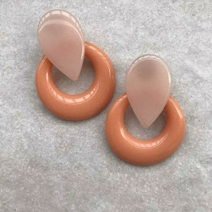 Collar de Resina Hecho a Mano con Juego de Pendientes Colgantes Modernos para Mujer, para Fiestas y Uso Casual, Pendientes de Resina, Molde para Pendientes de Resina - Product Image 1