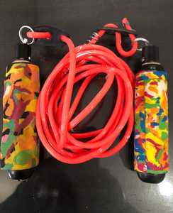 Corde à sauter en PVC rose de haute qualité avec poignée en plastique, longueur réglable et durable pour la salle de sport et l'usage domestique, personnalisable - Product Image 1