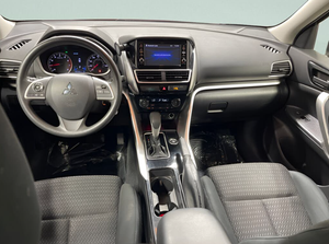 Véhicules d'occasion en bon état - EclipseCross ES AWD SUV / Crossover 2019 - 152 ch - 1.5L I4 - À vendre - Product Image 5