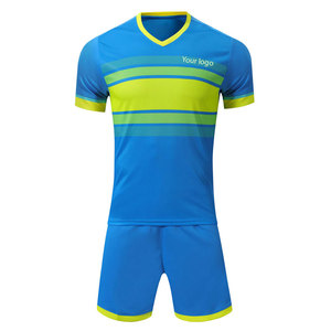 Uniforme de fútbol de secado rápido con logotipo personalizado uniforme de fútbol de fabricación profesional ropa deportiva uniforme de fútbol - Product Image 1