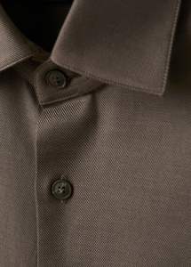 CHEMISE EN COTON LYOCELL COUPE RÉGULIÈRE Coupe régulière. Tissu en coton et lyocell. Manches longues. Fermeture à boutons sur le devant. - Product Image 4