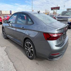 MEJOR PRECIO PARA Volkswagen Jetta Sport 2024 - Product Image 2