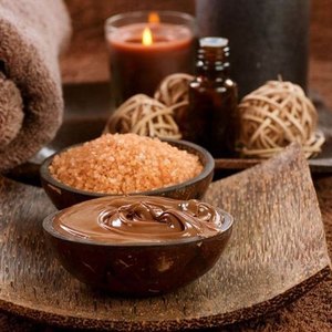 100% Pure Chocolate Essential Oil Pharma Grade Available at Best and Competitive Prices Pack Size 25kgs and 200 Kgs - Product Image 1