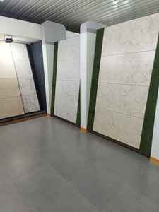 กระเบื้องพอร์ซเลนเคลือบเงาทึบขนาด600x1200มม. ความหนา8/10มม. มากกว่า5ปีสำหรับผนังและพื้นในอพาร์ตเมนต์ - Product Image 2