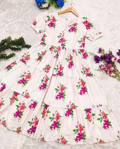 Vestido largo bohemio elegante con estampado floral cintura imperio escalonada línea A vestido fluido salidas de verano informales con mangas abullonadas - Product Image 5