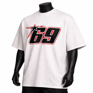 Camiseta de Algodón Jersey Blanca para Hombre, Corte Regular, Manga Corta, Cuello Redondo, Estilo Casual, Diseño con Letras Estampadas en la Parte Delantera, Color Degradado - Product Image 2