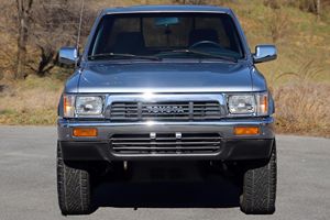 Toyota Pickup SR5 XtraCab 4x4 V6 Power, 4WD, Nordic Blue Metallic, 1990 d'occasion - Product Image 3