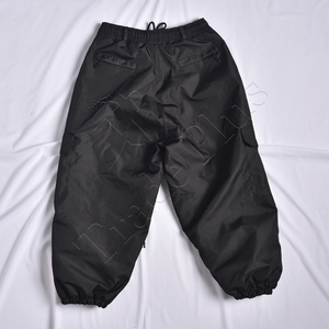 Pantalon de neige noir tendance avec imprimé flamme réfléchissant, matière imperméable, poche cargo, taille à cordon et poignets élastiques pour l'hiver - Product Image 2