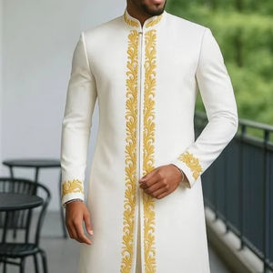 2025 @ Superbe robe Sherwani personnalisée de créateur blanc pour homme avec de belles perles de verre en cristal ornées, Resham, Dabka Work - Product Image 1