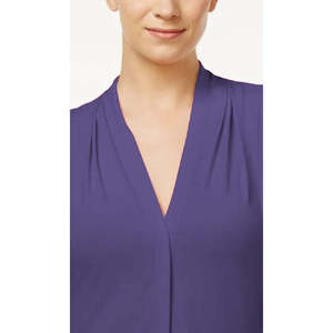 Canotta da Donna Calvin Klein Stile Vintage con Scollo a V Senza Maniche in Tessuto Traspirante Lavorato a Maglia Viola Taglia Unica - Product Image 2