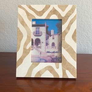 กรอบรูปสีดำแบบโบราณกรอบรูปจากผู้ผลิตและผู้ส่งออกกรอบรูปอัลบั้มภาพไม้กรอบรูป - Product Image 2