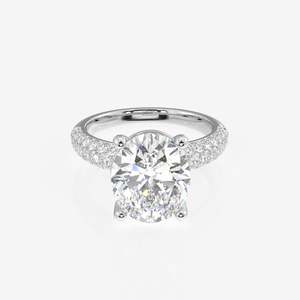 แหวนทองคำ 18K ประดับเพชรโมอิสซาไนต์ทรงรีสามชั้น ดีไซน์หรูหราและสง่างาม - Product Image 4