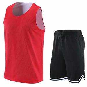 Uniformes d'équipe personnalisés de qualité supérieure, légers, nouveaux, élégants, respirants, maillots de basket-ball imprimés par sublimation - Product Image 1