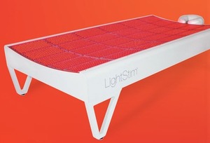 Thérapie par lumière rouge LightStim LED. Commercial. Approuvé par la FDA, 18 240 LED sans contact - Product Image 1