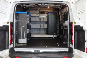FORD TRANSIT CARGO 250 3 portes, châssis court, toit bas, avec porte coulissante côté passager, modèle 2016, d'occasion, conduite à gauche/droite, très demandé - Product Image 5