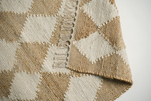 Handmade & Machine-Made Reversible Jute Area <b>Rug</b> Stylish Eco-Friendly Home Decor Accent for a Natural Living <b>Space</b> - Product Image 4