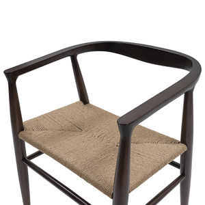 Chaise en bois Tania avec assise en corde tressée, en bois massif et finition brune, pour une utilisation en intérieur et en extérieur - Product Image 2