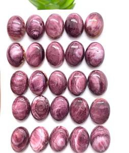 พลอยทรงรีสีม่วงมีหนาม  งานฝีมือจากอัญมณีธรรมชาติ  เครื่องประดับศิลปะ  ความหมายทางจิตวิญญาณ  สไตล์คลาสสิกเหนือกาลเวลา  คุณค่าทางศิลป์ - Product Image 3