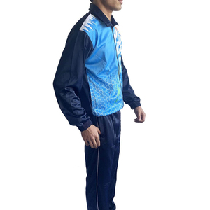 Chándal cortavientos deportivo para hombre por sublimación hecho a medida Chándal estampado por sublimación Softshell vintage con servicio OEM - Product Image 3