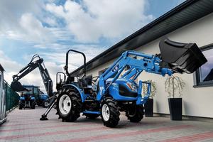 LS Mini Tracteur Tondeuse à Gazon avec Chargeur Frontal Pompe de Pelleteuse et Composants de Roulement Vente dans le Monde Entier Acheter LS Tondeuse à Gazon - Product Image 5