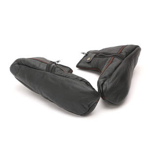 Prix de gros Chaussettes en cuir pour hommes Antibactériennes Absorbant la transpiration Respirantes Antidérapantes Séchage rapide Haute qualité Couleurs personnalisées - Product Image 3