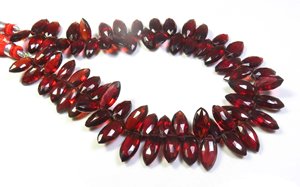 ลูกปัดพลอยโกเมน Mozambique 100% 11X5-13X6มม. ลูกปัดสีแดงโกเมนแอฟริกันเส้น9" - Product Image 2