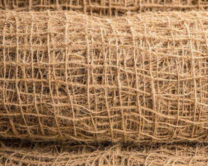 Malla de Fibra de Coco Sostenible para Protección de Riberas y Costas - Product Image 3