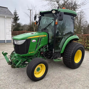 Tractor Compacto Johhn Deerre de 85HP con Caja de Cambios, Motor PLC y Garantía de 5+ Años - Product Image 1