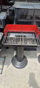 Dorello Pedestal Charcoal Grill Griller élégant pour votre jardin - Product Image 2