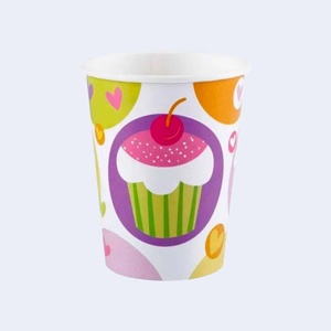 Lot de 8 gobelets en papier à motif de gâteau pour fête, 2 sacs de 2 pièces - Product Image 1
