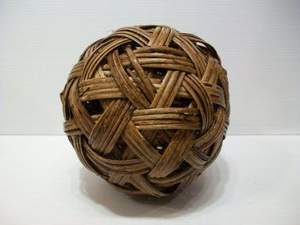 Balle ronde en rotin écologique Multy Size-Balles en rotin Sepaktakraw en rotin pour le football ou la décoration - Product Image 3