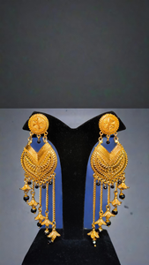 Acheter Ensemble de boucles d'oreilles avec Unique Designed 22CT Gold Plated Trendy Style Boucles d'oreilles Bijoux pour les femmes portent par les exportateurs - Product Image 3