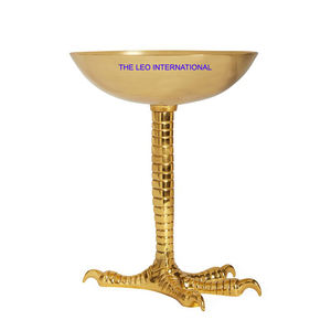 Cuenco decorativo con diseño de forma de hoja grande chapado en oro, cuenco de vajilla de nuevo estilo nórdico moderno de Metal de aluminio - Product Image 4