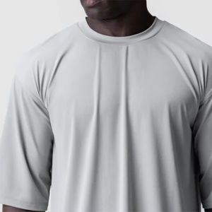 T-shirt élégant et surdimensionné 100% coton pour hommes, léger et respirant avec coupe ample anti-boulochage, t-shirts col rond avec logo personnalisé - Product Image 5