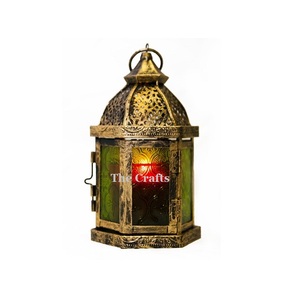 Linterna de vela de Color dorado de hierro, linterna colgante de tamaño y forma personalizados para el uso de la decoración del hotel en el hogar - Product Image 1