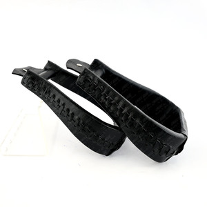 Best Western Estribos de cuero esmaltado con cordones Estribos de doma Estribos grabados de seguridad con banda de rodadura de cuero para montar en senderos - Product Image 2